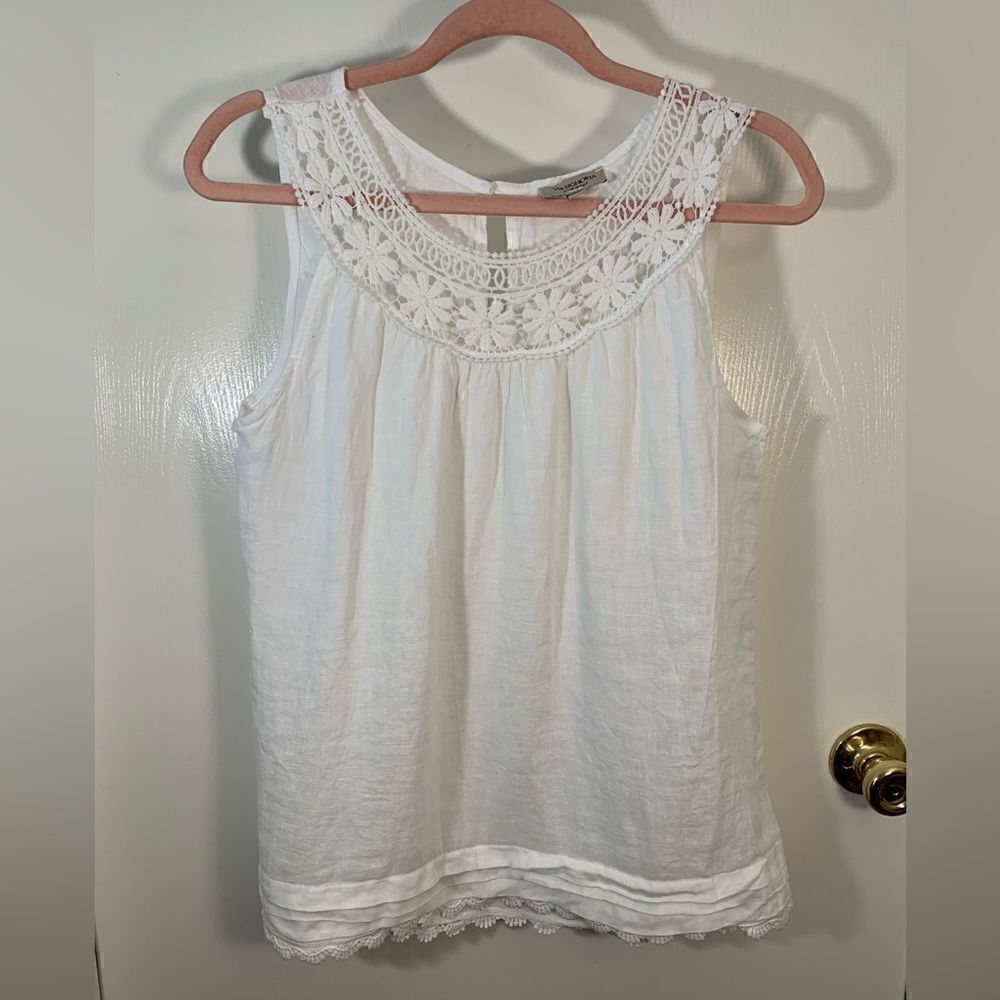 Via Signoria EUC white floral lace trim linen tank top Size medium
